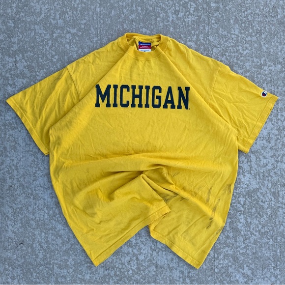 Vintage University of Michigan TShirt - Picture 1 of 3